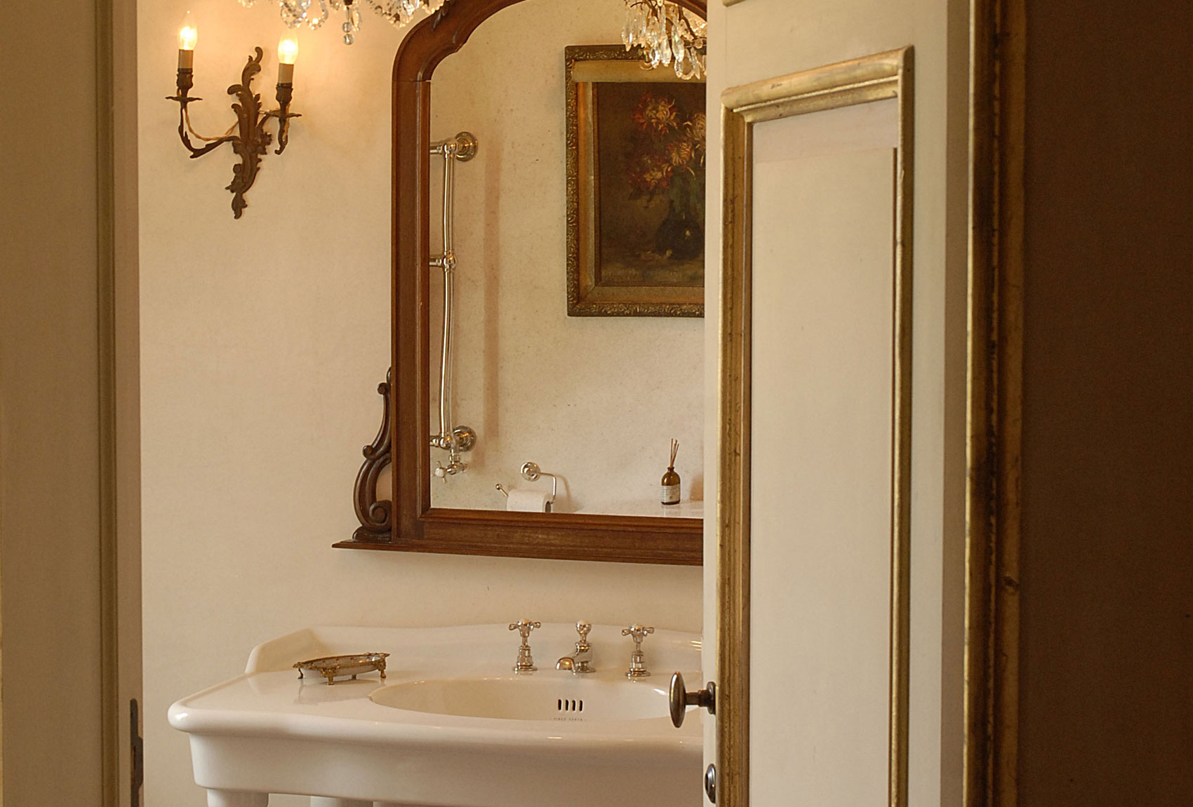 Borgo Santo Pietro - Giardin dei Fiori Superior Room