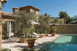 Pool Suites