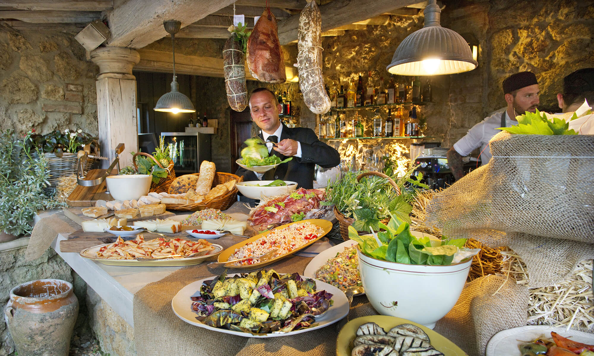 Borgo Santo Pietro - Activities - Food Wine
